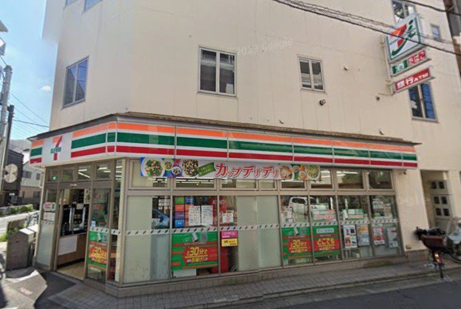 コンビニ　セブンイレブン江東毛利店（コンビニ）まで170m
