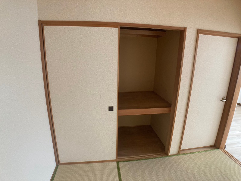 収納　こちらは収納です。物をしまう事ができますね！