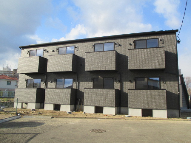 建物外観　２０１５年１月８日撮影
