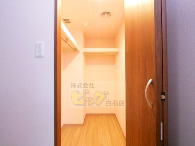 収納　広々ウォークインクローゼット完備しています♪