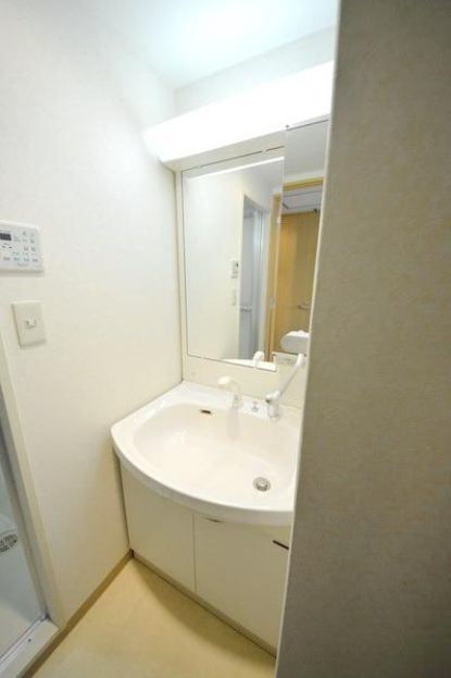洗面設備　弊社は都内全域の物件をご紹介可能です！