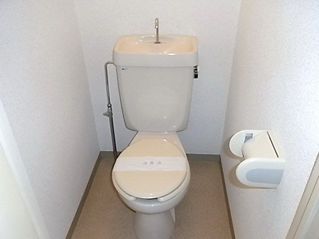 トイレ　☆バス・トイレ別☆