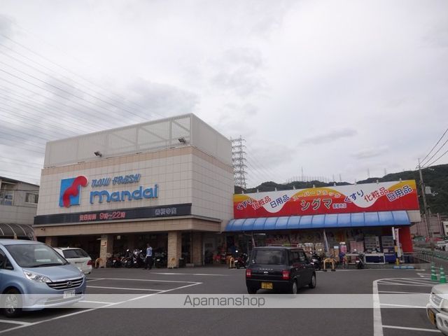 スーパー　（株）万代／石切店（スーパー）まで2304m