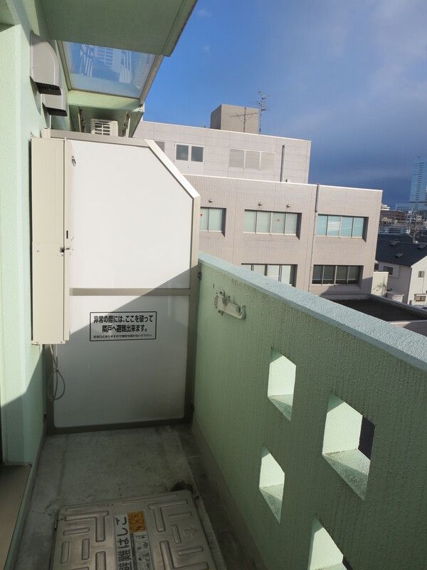 バルコニー　別部屋参照写真