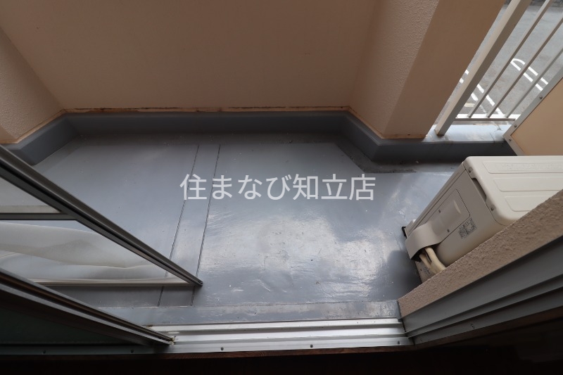 バルコニー　同型別部屋写真