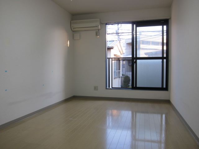 居室・リビング　別部屋参考写真