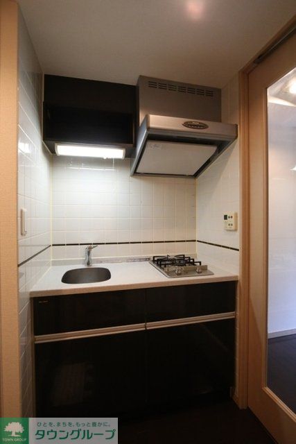 キッチン　システムキッチン(2口ガスコンロ）