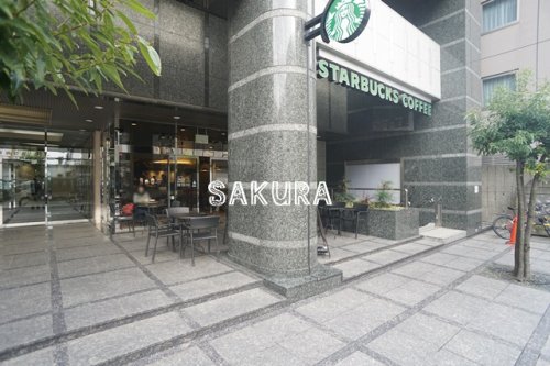 飲食店　スターバックスコーヒー 新横浜3丁目店（飲食店）まで186m