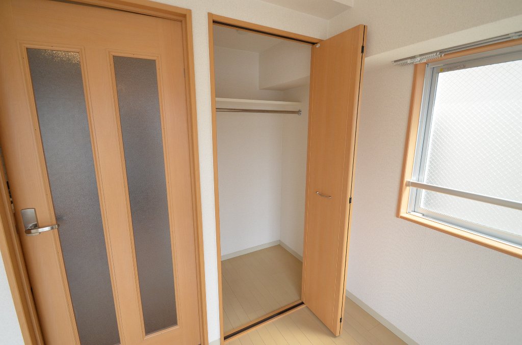 収納　クローゼット