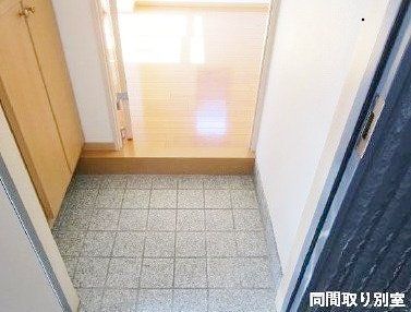 玄関　物件画像