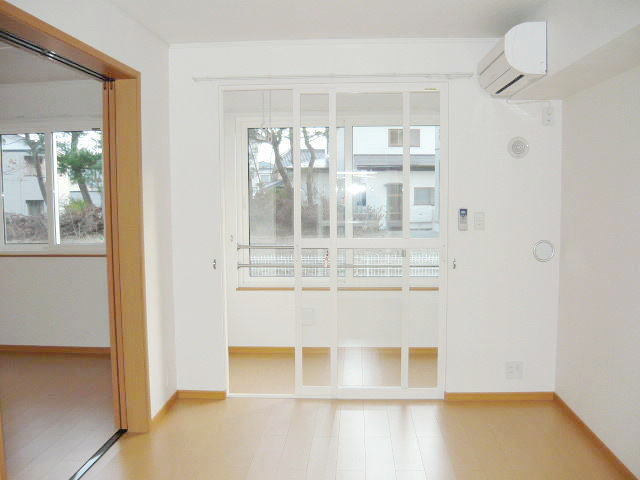 エアリーIIの居間写真
