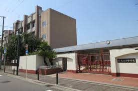 中学校　大阪市立我孫子中学校（中学校）まで744m