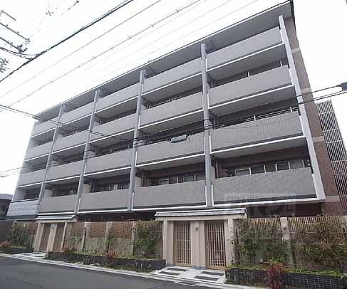 プレサンス京大前の外観写真
