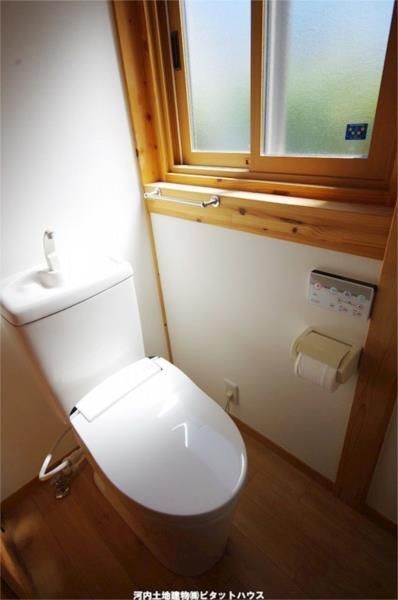 トイレ　※写真と現況が異なる場合は、現況を優先いたします。