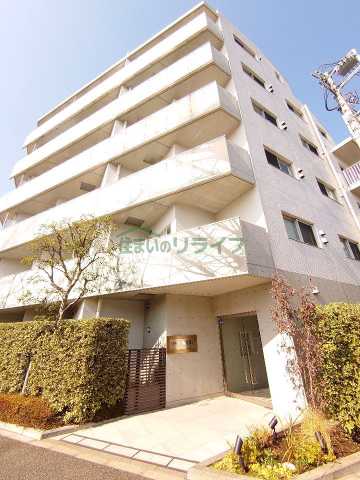 建物外観　リライフ下北沢店