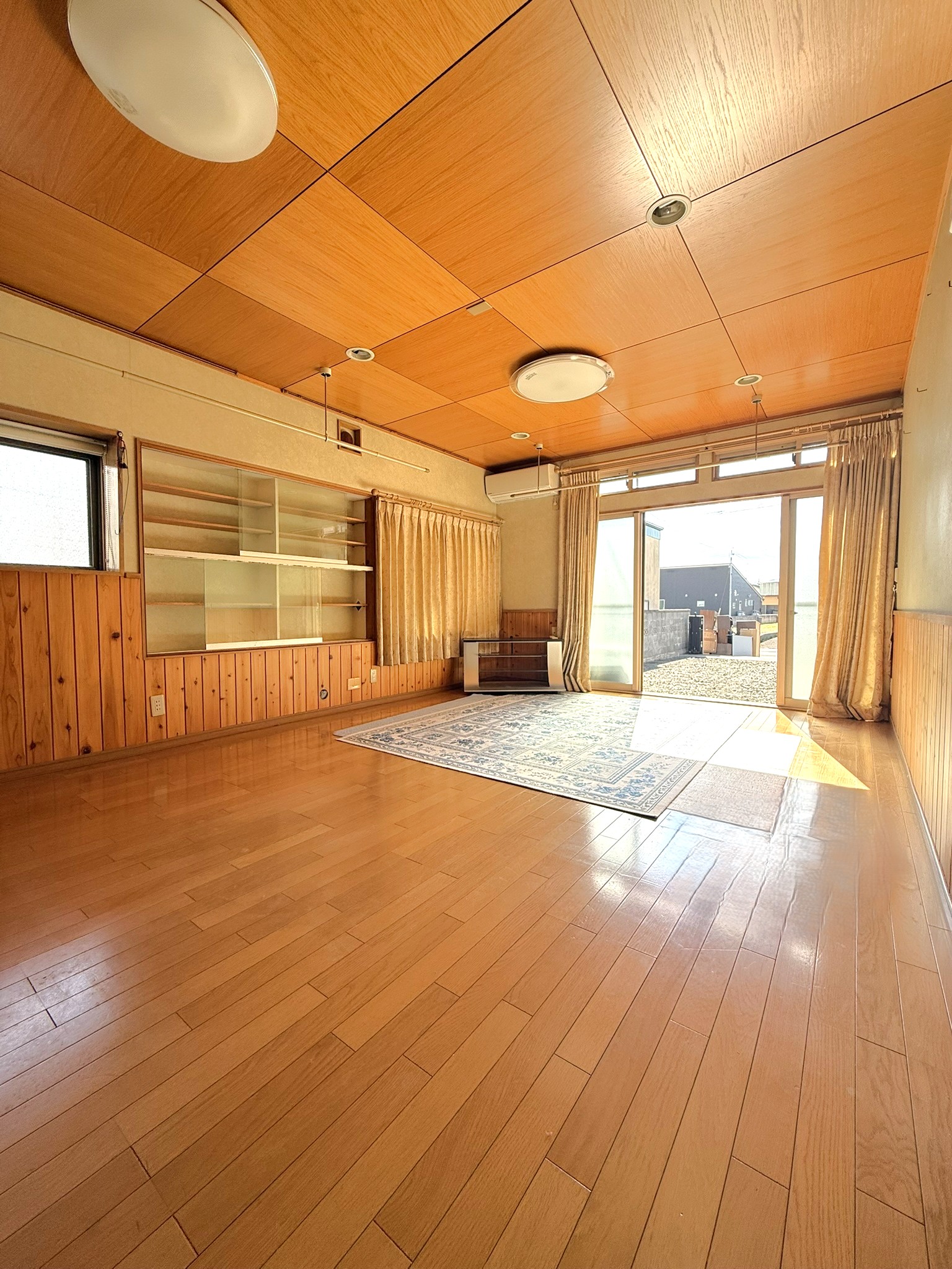 茂森新町3丁目貸家の居間写真