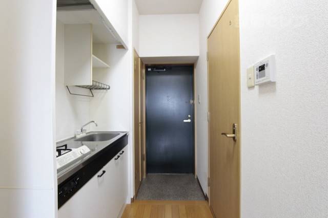 玄関　※８０７号室室内参照