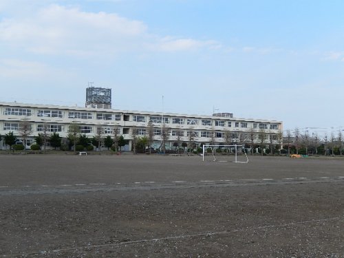 中学校　上三川中学校（中学校）まで2365m