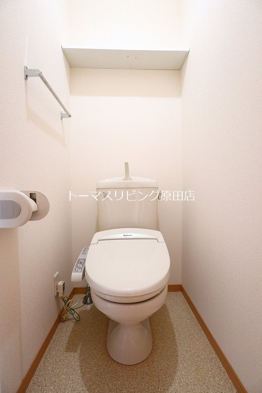 トイレ　102号室写真