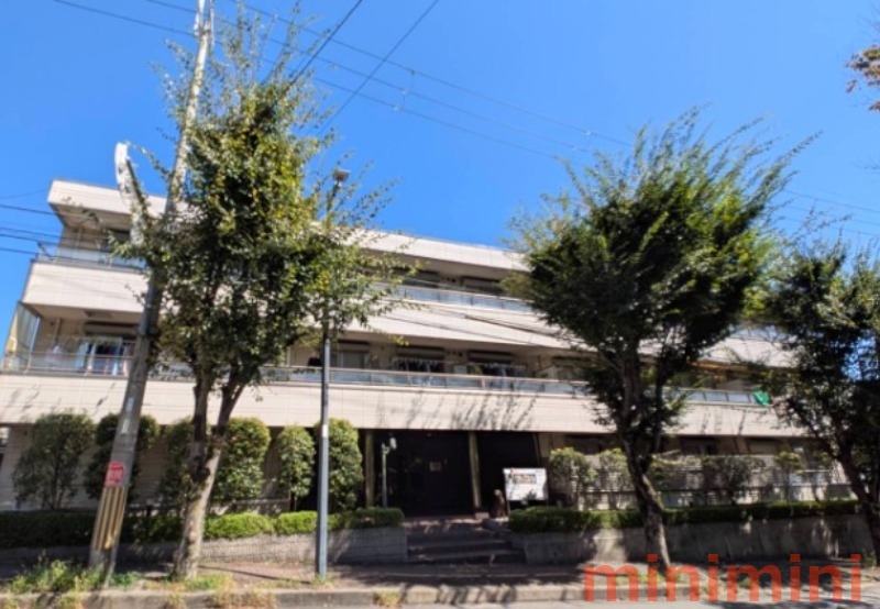 アニマン高槻阿武山の外観写真