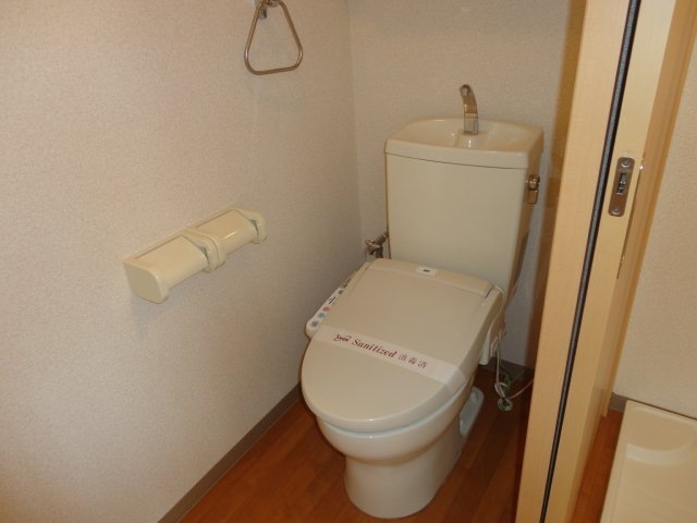 メゾン ティーのトイレ写真