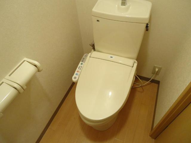 トイレ　シャワー付トイレ