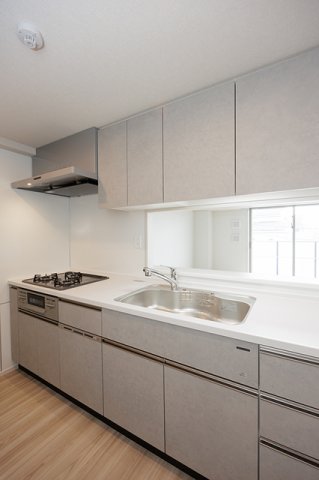 キッチン　※写真は同タイプ住戸です。