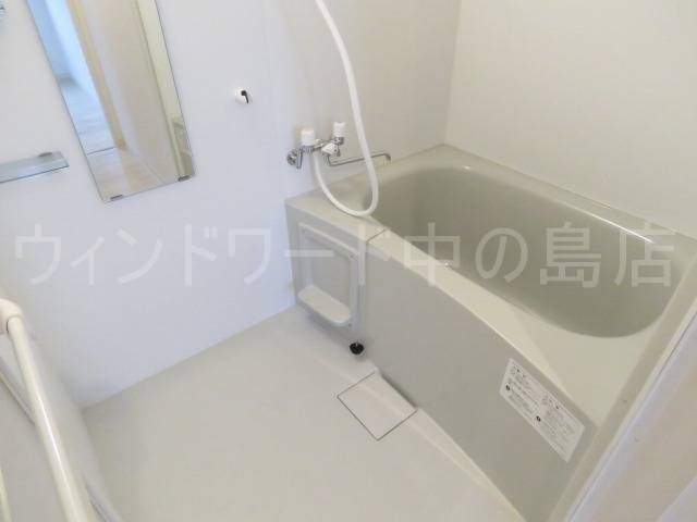 バス・シャワールーム　詳細は、ウィンドワード中の島店までご相談下さい。