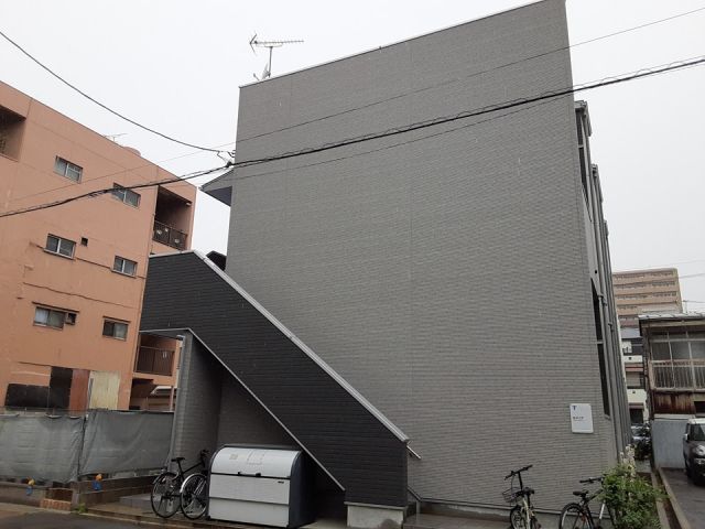 名古屋市中村区西米野町のアパートの建物外観