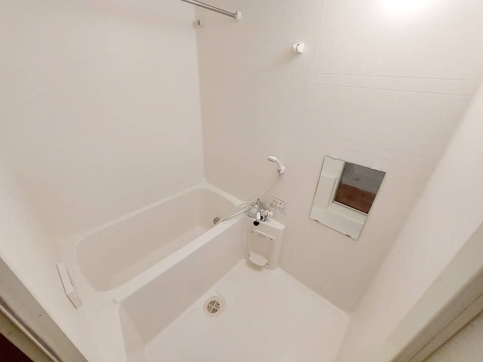 バス・シャワールーム　浴室