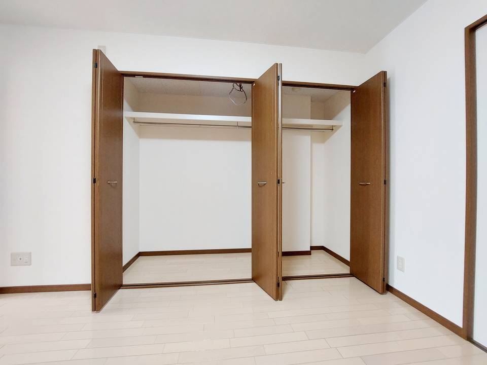 収納　クローゼット