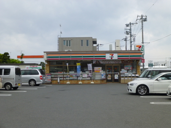 【小田原市成田のアパートのコンビニ】