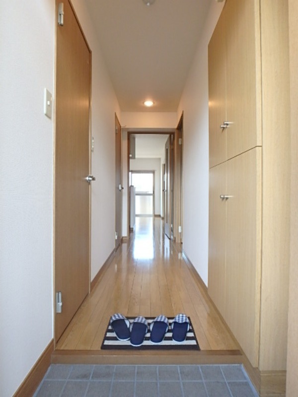 玄関　図面と現状に相違がある場合には現状を優先