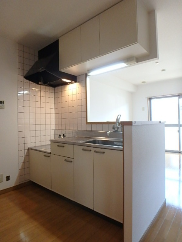 キッチン　図面と現状に相違がある場合には現状を優先