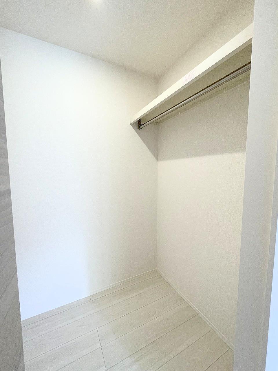 収納　ウォークインクローゼット