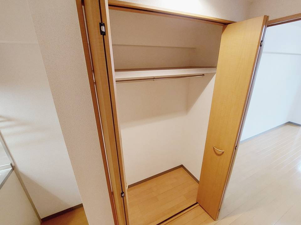 収納　クローゼット