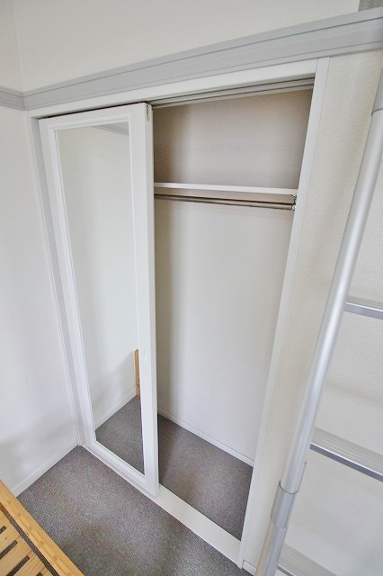 収納　クローゼット