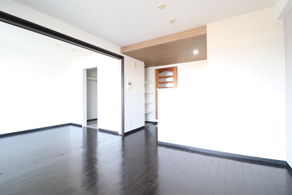 居室・リビング　広々としたリビング♪