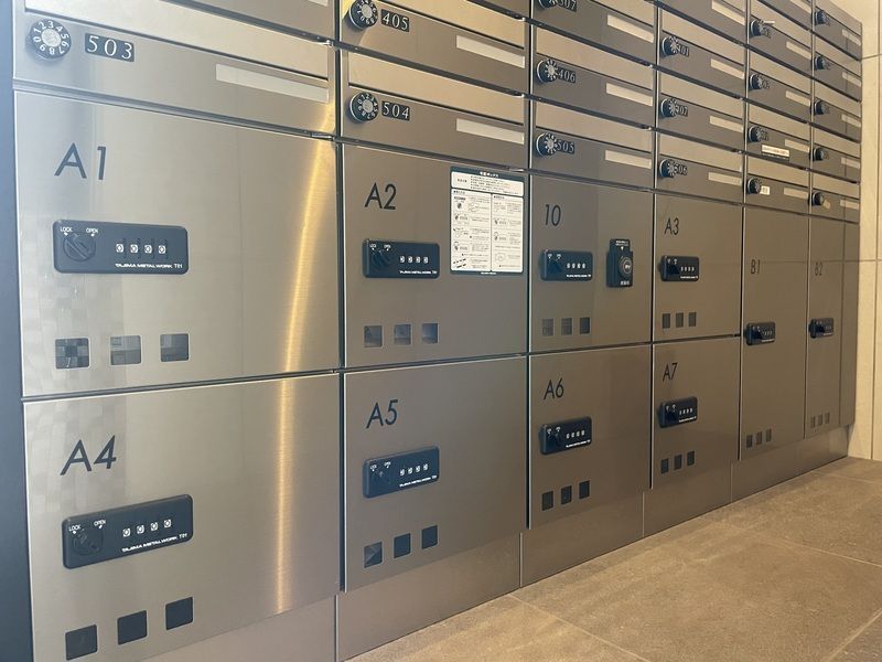 その他共有部分　宅配ボックスもあります♪