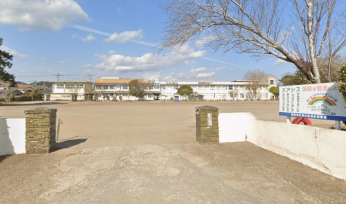 小学校　串間市立福島小学校（小学校）まで1024m