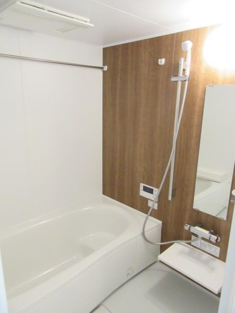 バス・シャワールーム　浴室