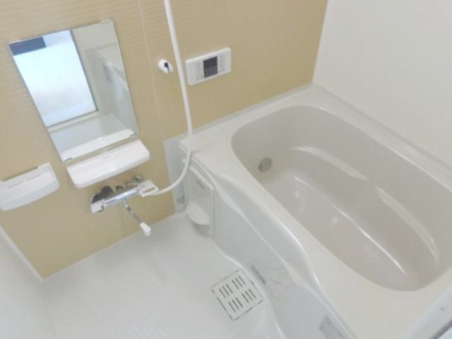 バス・シャワールーム　★追焚き機能・浴室乾燥機完備★