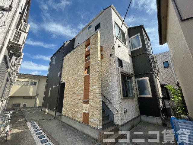 建物外観　別号室イメージの為、現状を優先致します。