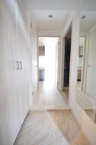 玄関　プレジオ内代　玄関