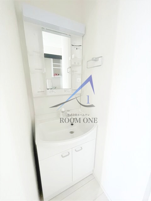 洗面設備　洗面台です。