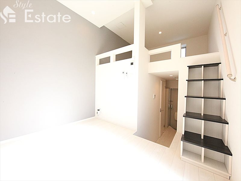 居室・リビング　内装