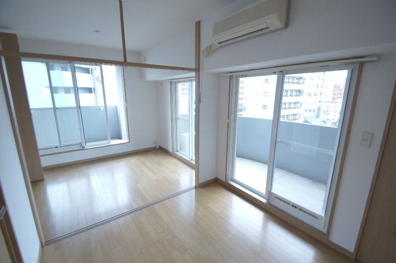 居室・リビング　※同タイプ別号室写真