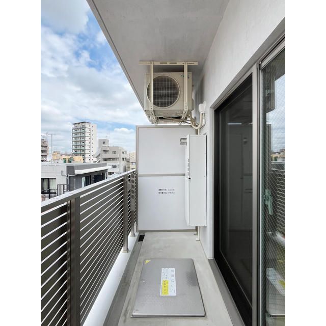 バルコニー　Ｍａｒｓアザレア通り　北区中里1