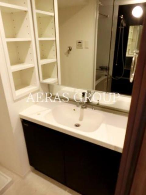 洗面設備　同仕様写真