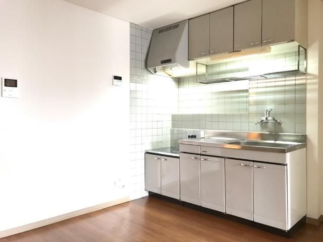 キッチン　ダイニング